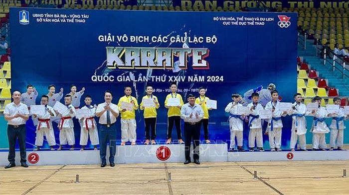 Hà Nội nhất toàn đoàn Giải vô địch các Câu lạc bộ Karate Quốc gia