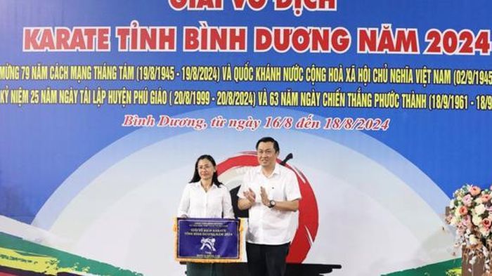 Sôi động Giải Vô địch Karate tỉnh Bình Dương năm 2024