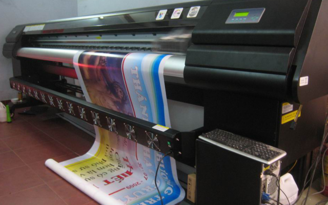Decal Là Gì? Ứng Dụng Của Decal Trong Quảng Cáo, Trang Trí Và Nhận Diện Thương Hiệu